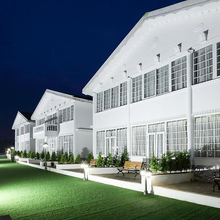 Treebo Skydale Inn & Suites With Mountain View Ooty Exteriör bild