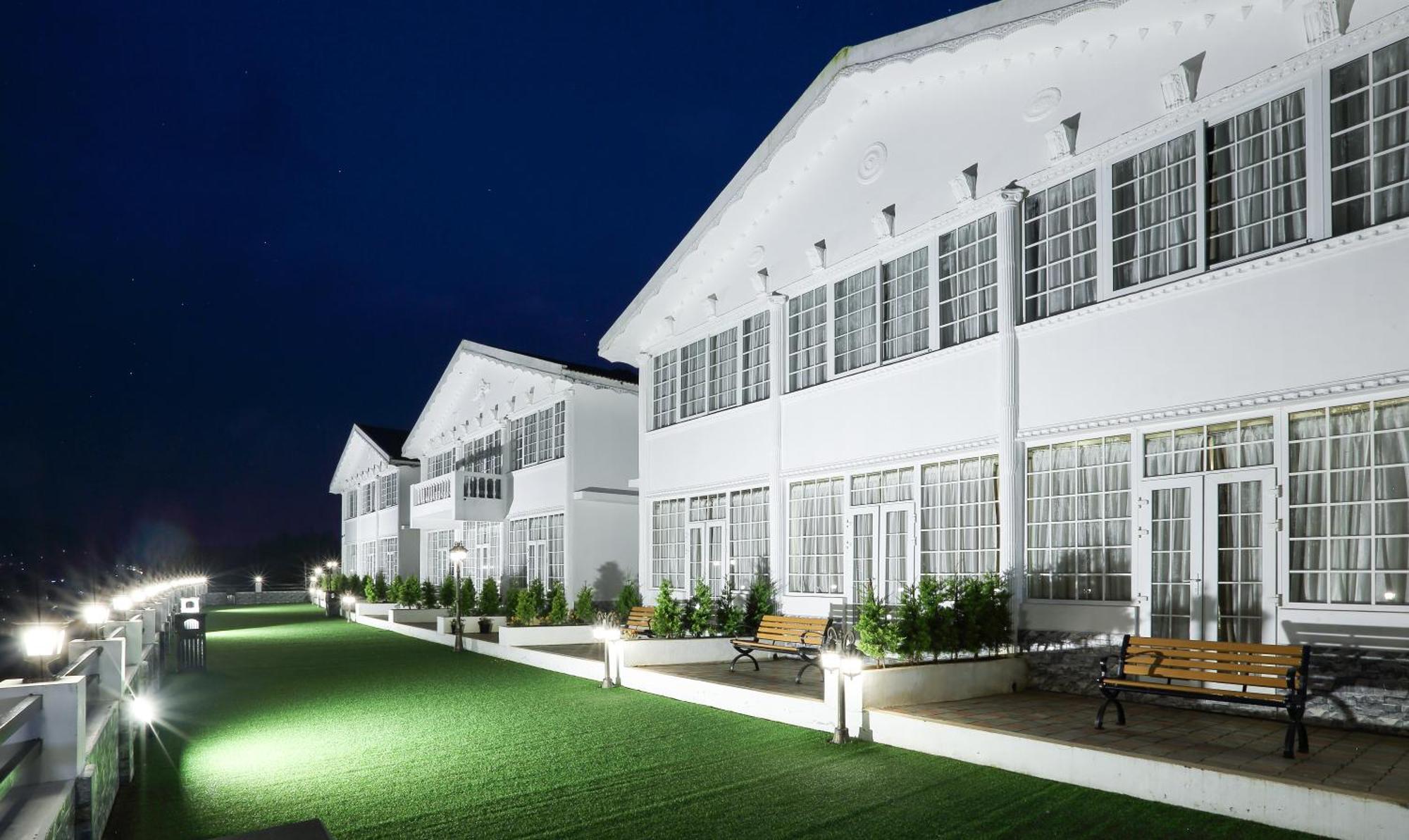 Treebo Skydale Inn & Suites With Mountain View Ooty Exteriör bild
